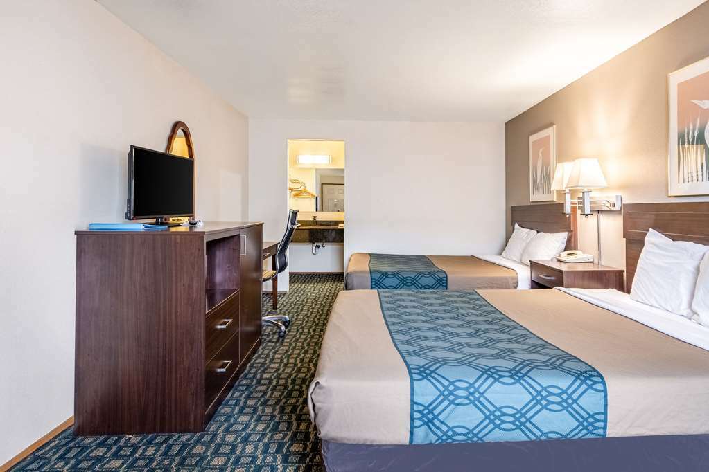 Oyo Woodland Hotel And Suites Kamer foto